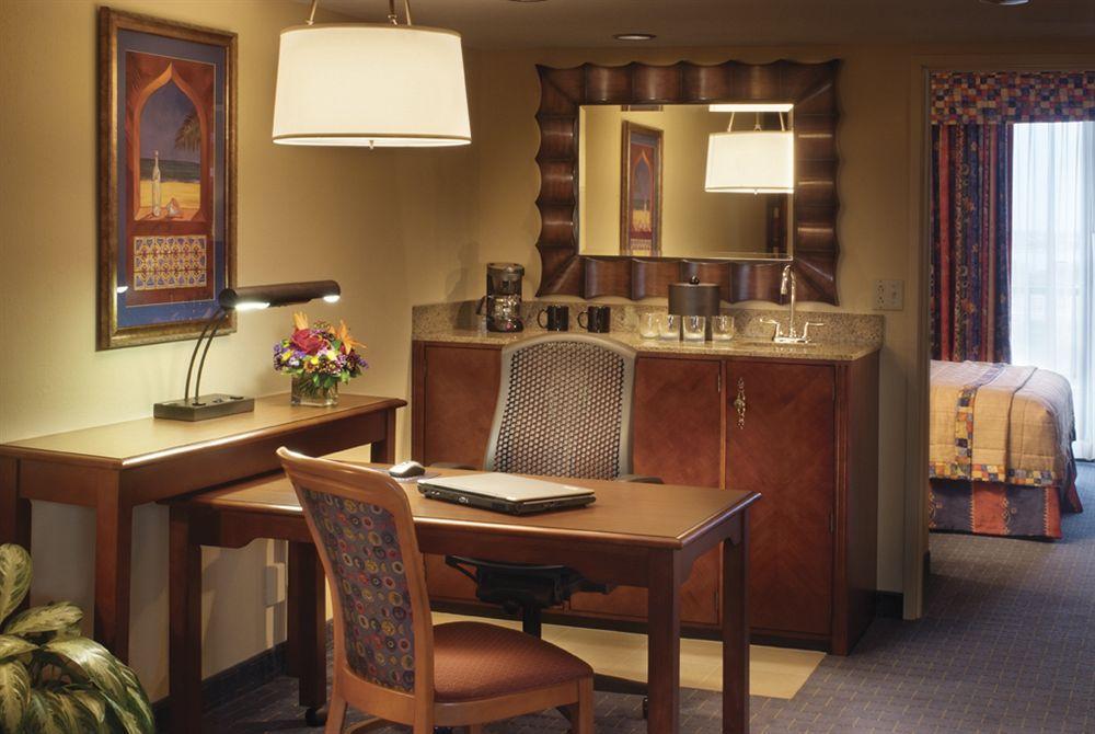 Embassy Suites By Hilton Orlando International Drive Convention Center Williamsburg Zimmer foto