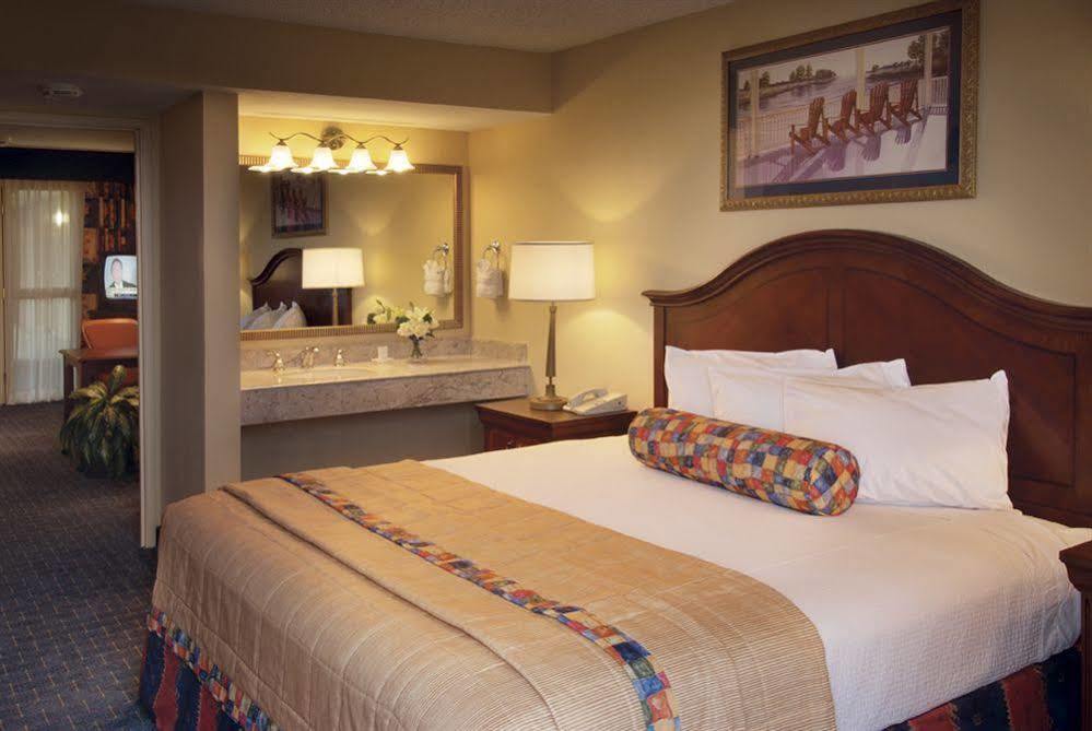 Embassy Suites By Hilton Orlando International Drive Convention Center Williamsburg Exterior foto